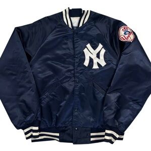 Vintage Starter New York Yankees Satin Dugout Jacket (Size L)